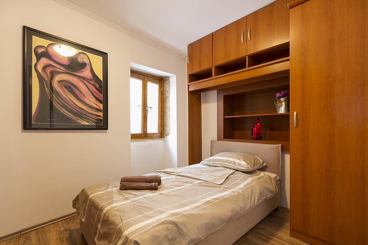 Apartment Nino Rovigno Camera foto