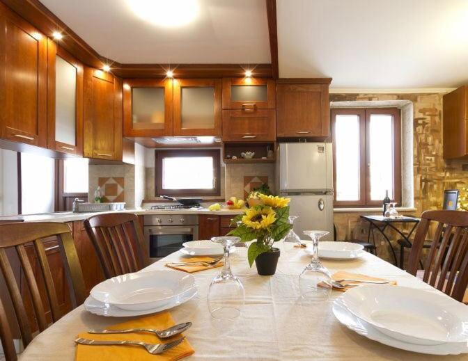 Apartment Nino Rovigno Esterno foto
